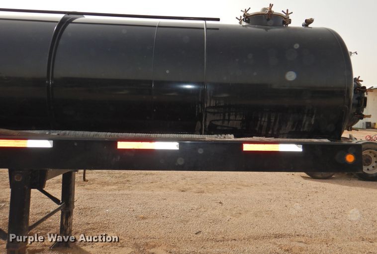 image for item DG1537 2014 Troxell vacuum trailer