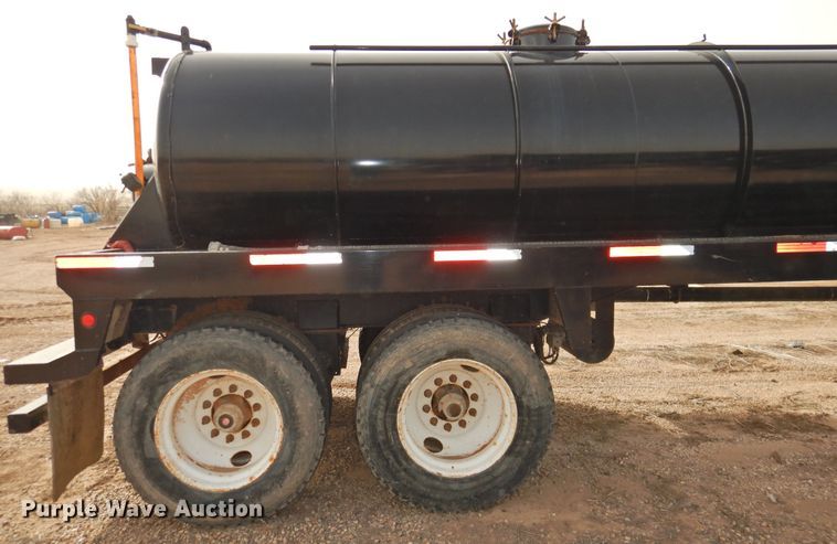 image for item DG1537 2014 Troxell vacuum trailer