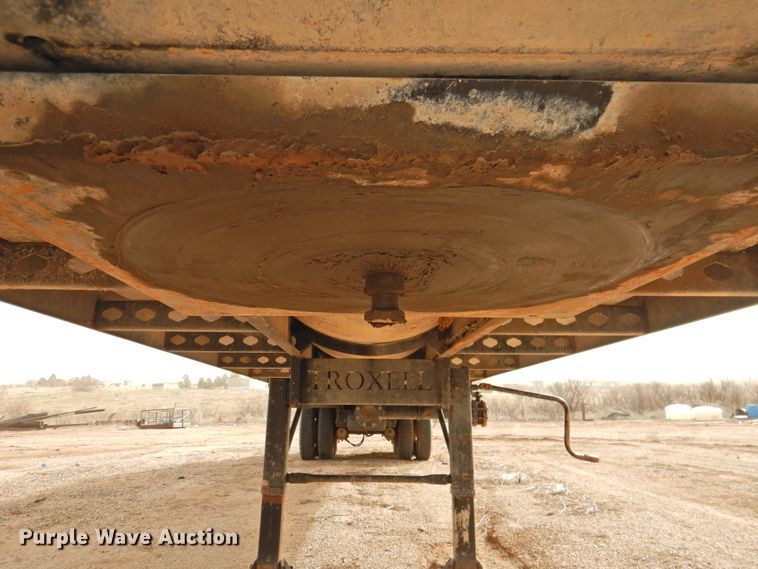 image for item DG1537 2014 Troxell vacuum trailer