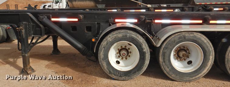 image for item DG1538 2013 Dragon roll-off container trailer