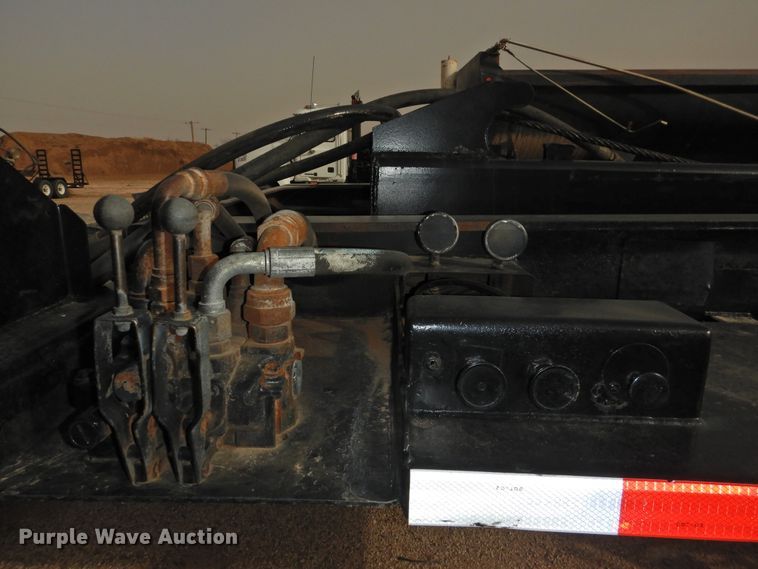 image for item DG1538 2013 Dragon roll-off container trailer