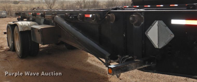 image for item DG1539 2000 Clement D6ROT4829 roll-off container trailer