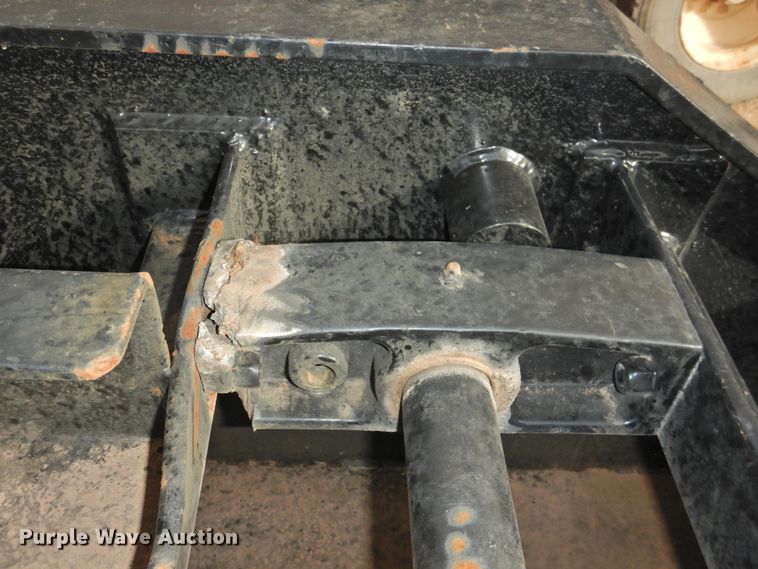 image for item DG1539 2000 Clement D6ROT4829 roll-off container trailer