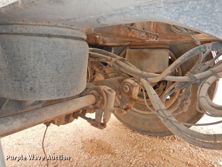 image for item DG1539 2000 Clement D6ROT4829 roll-off container trailer