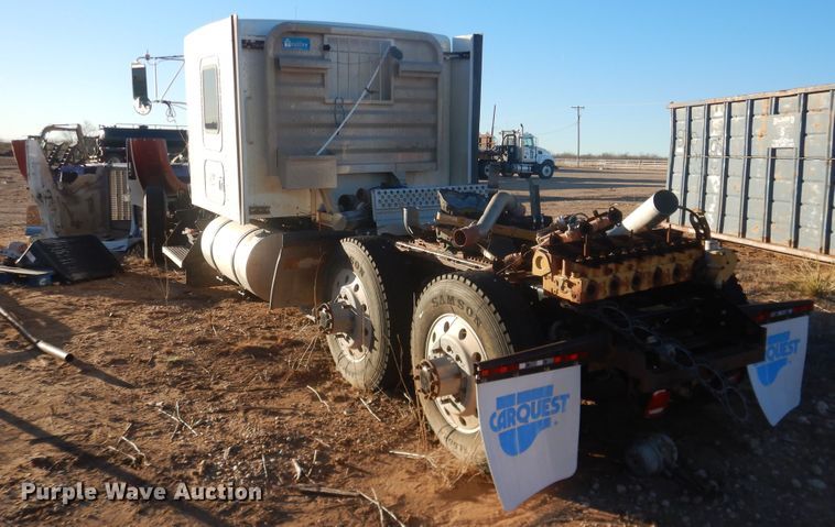 image for item DG1541 2000 Kenworth W900  semi truck