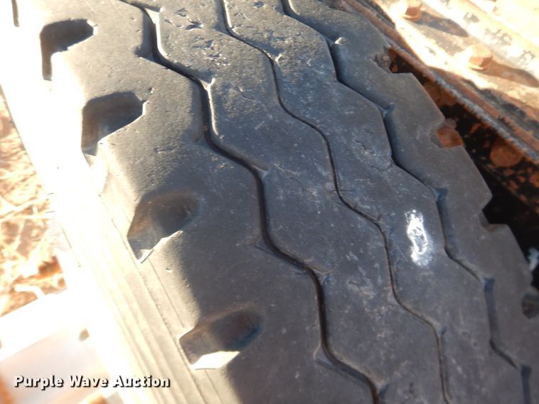 image for item DG1541 2000 Kenworth W900  semi truck