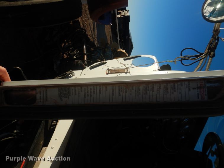 image for item DG1541 2000 Kenworth W900  semi truck