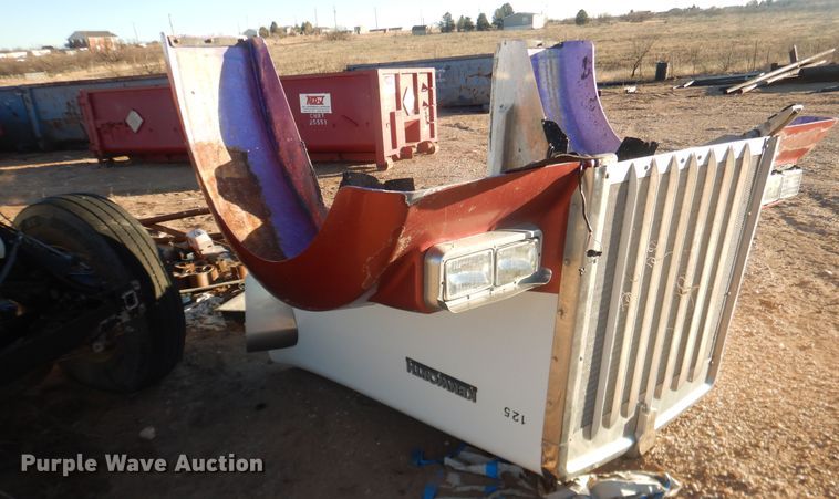 image for item DG1541 2000 Kenworth W900  semi truck