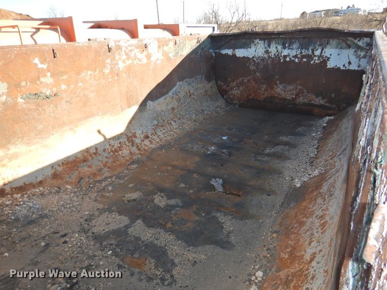 image for item DG1543 Roll-off container