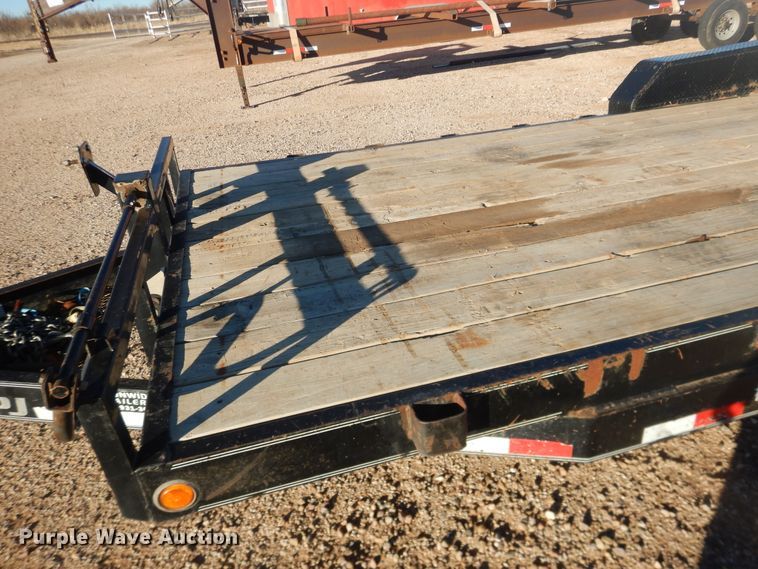 image for item DG1563 2016 PJ CC2 equipment trailer