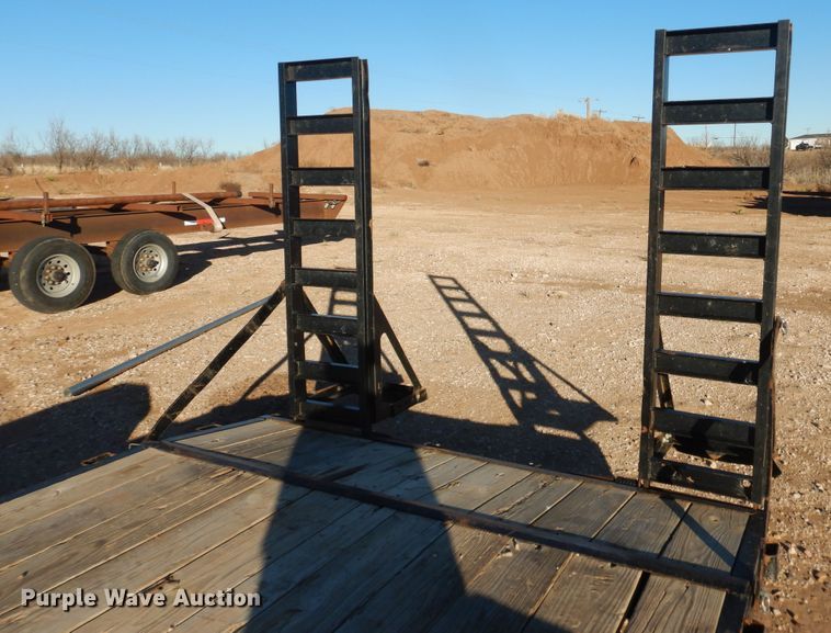 image for item DG1563 2016 PJ CC2 equipment trailer