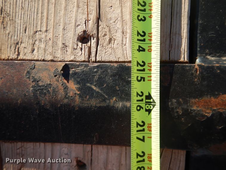 image for item DG1563 2016 PJ CC2 equipment trailer