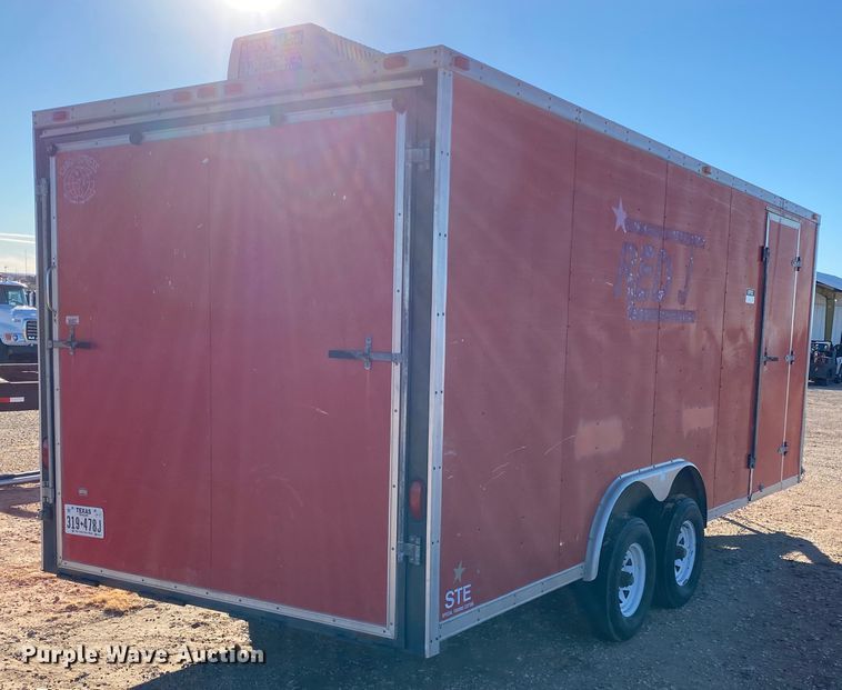 image for item DG1565 1999 J&L Cargo Express enclosed cargo trailer