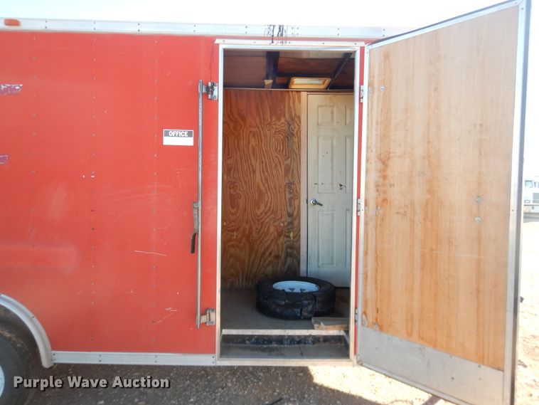 image for item DG1565 1999 J&L Cargo Express enclosed cargo trailer