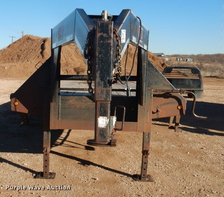 image for item DG1566 2006 Big-Tex 22GN equipment trailer