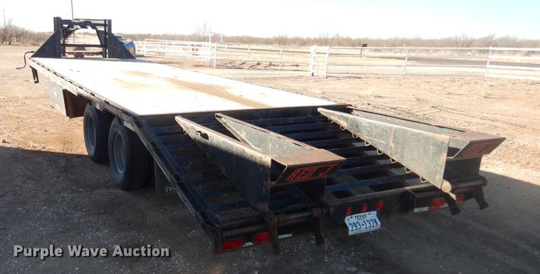 image for item DG1566 2006 Big-Tex 22GN equipment trailer