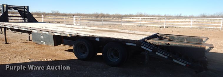 image for item DG1566 2006 Big-Tex 22GN equipment trailer