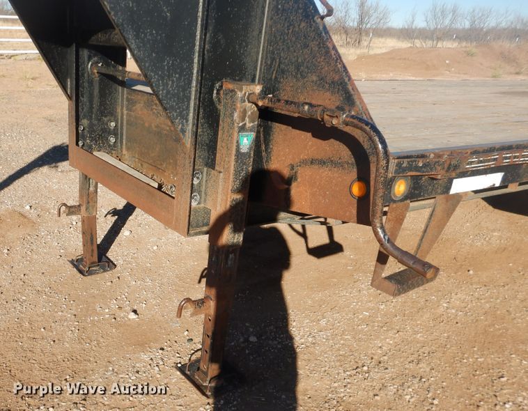 image for item DG1566 2006 Big-Tex 22GN equipment trailer