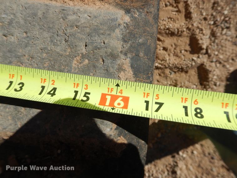 image for item DG1570 2016 Caterpillar 279D  tracked skid steer loader