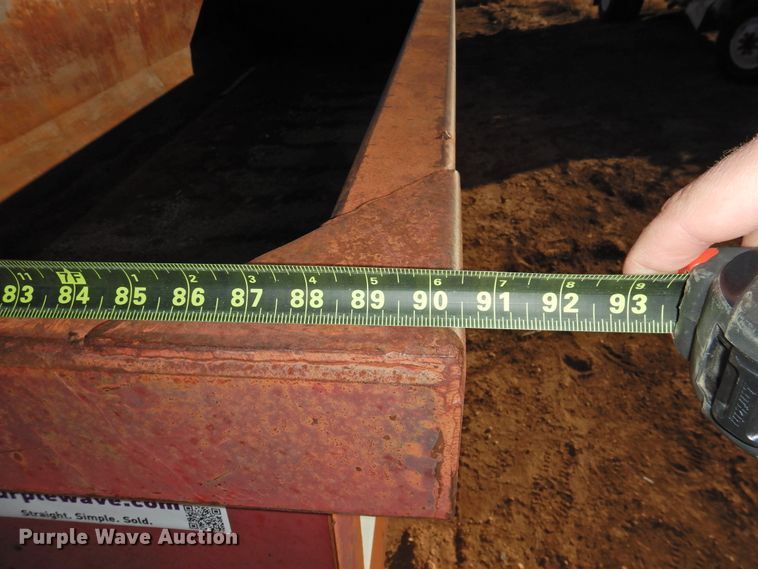 image for item DG1571 Roll-off container