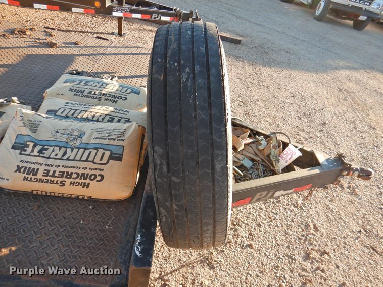 image for item DG1572 2014 PJ equipment trailer