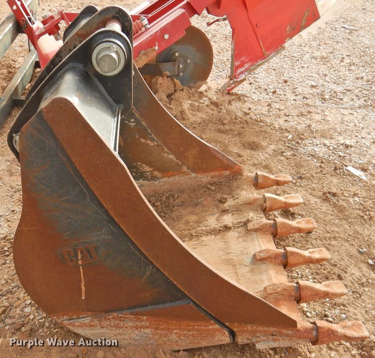image for item DG1574 Caterpillar 36"W backhoe bucket
