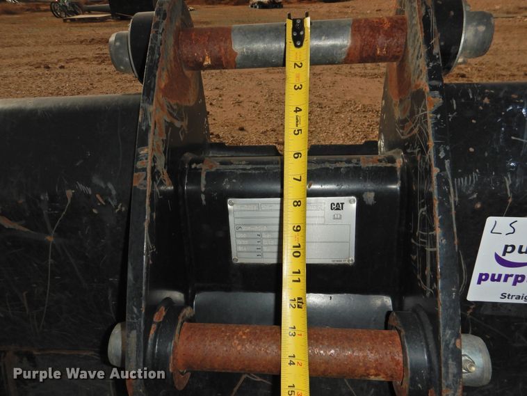 image for item DG1574 Caterpillar 36"W backhoe bucket