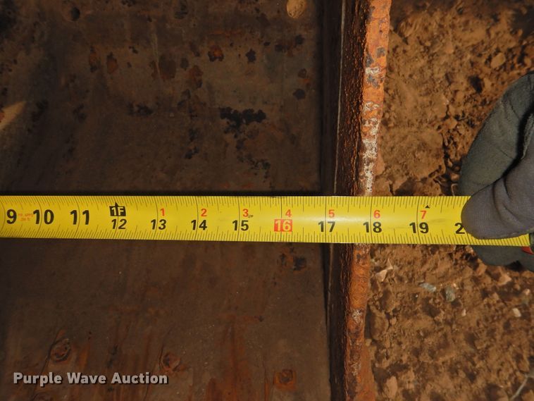 image for item DG1579 Caterpillar 18"W backhoe bucket