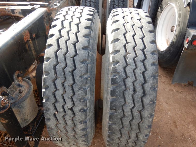 image for item HN9042 2007 Mack CHN  semi truck with vacuum pump