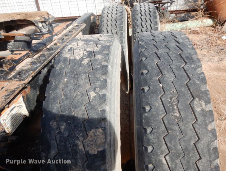 image for item HN9042 2007 Mack CHN  semi truck with vacuum pump