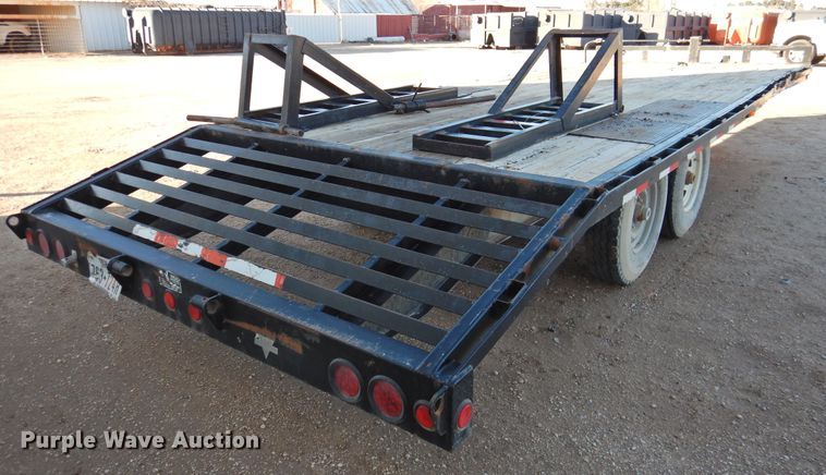 image for item HN9057 2009 PJ equipment trailer