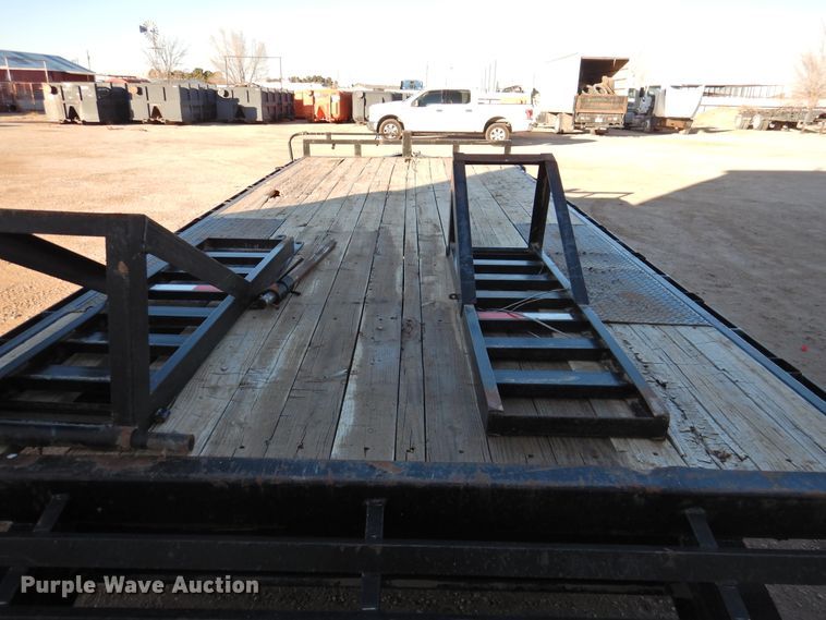 image for item HN9057 2009 PJ equipment trailer