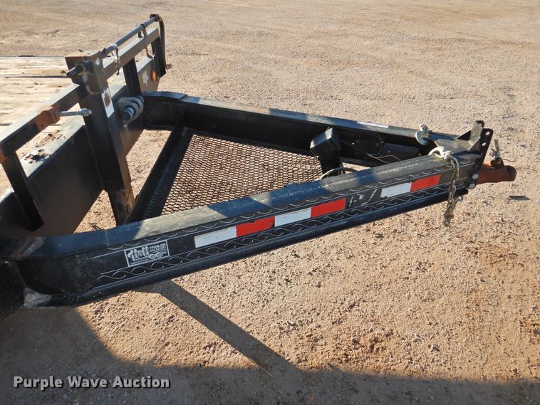 image for item HN9057 2009 PJ equipment trailer