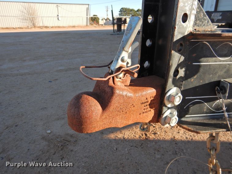 image for item HN9057 2009 PJ equipment trailer