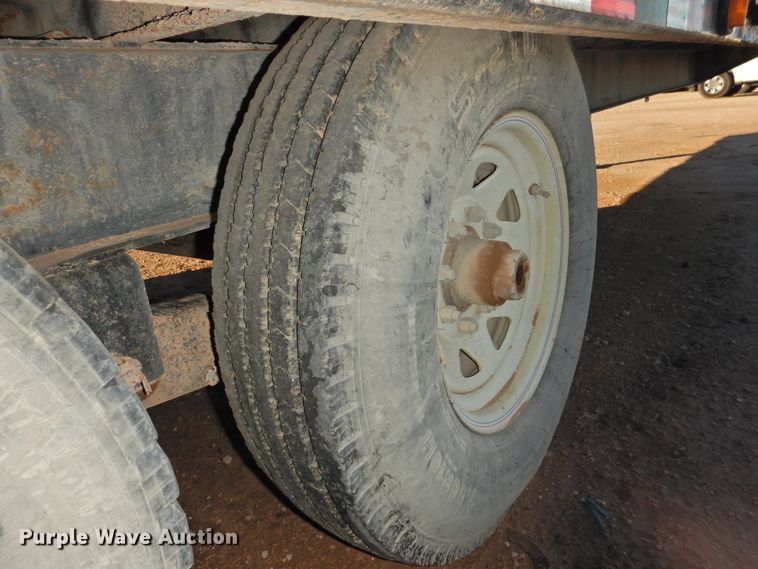 image for item HN9057 2009 PJ equipment trailer