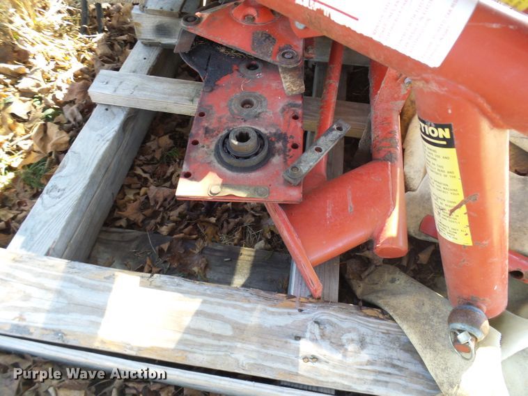 image for item DC2757 Gehl 160 disc mower