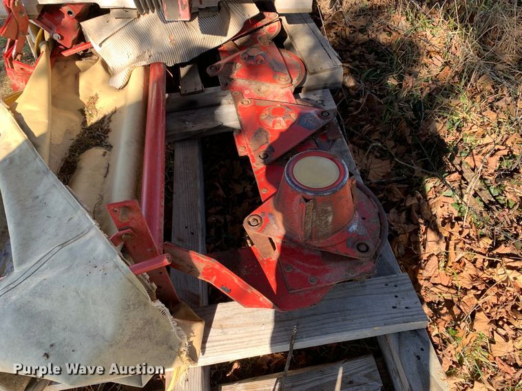 image for item DC2757 Gehl 160 disc mower