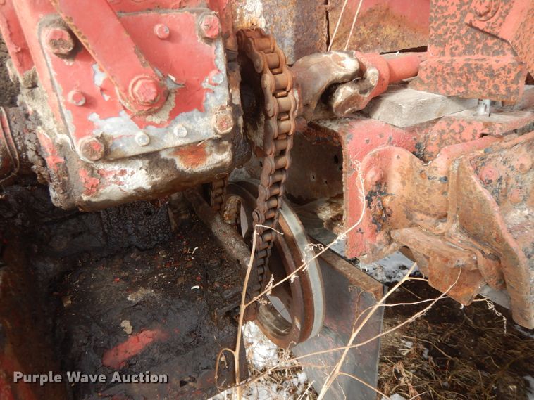 image for item DF6333 1975 Chevrolet C60  applicator truck