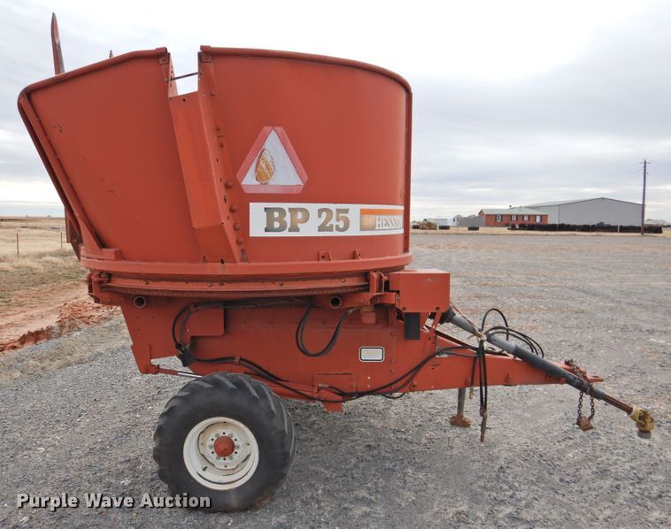 image for item DG1616 Hesston BP25  bale processor