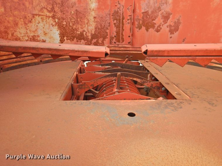 image for item DG1616 Hesston BP25  bale processor