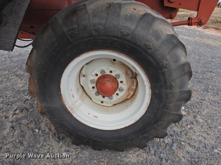 image for item DG1616 Hesston BP25  bale processor