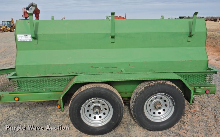 image for item DG1617 2012 Lamar fuel trailer