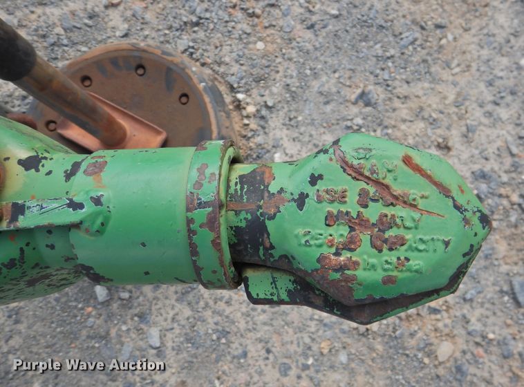 image for item DG1617 2012 Lamar fuel trailer