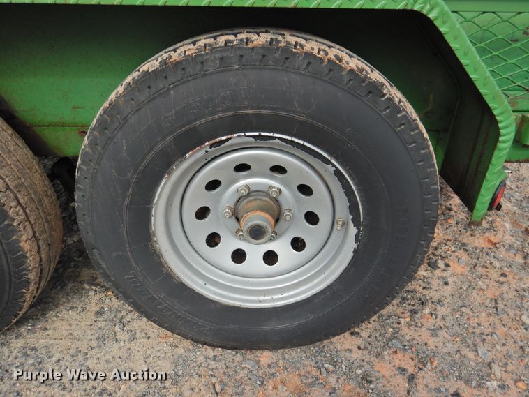 image for item DG1617 2012 Lamar fuel trailer