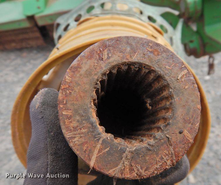 image for item DG1618 John Deere HX15  batwing rotary mower