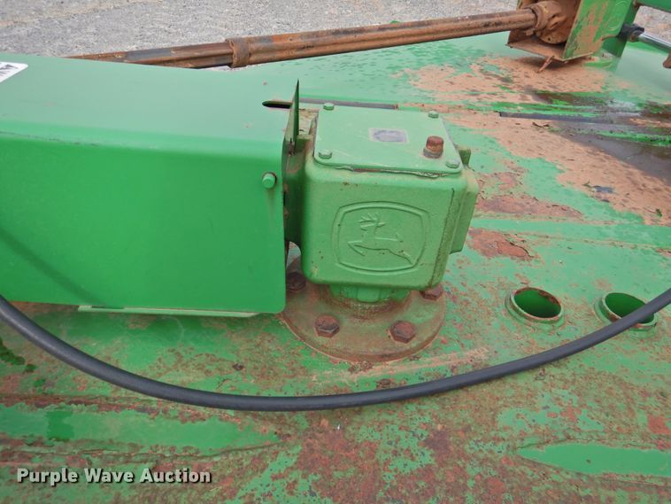 image for item DG1618 John Deere HX15  batwing rotary mower