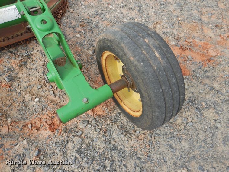 image for item DG1618 John Deere HX15  batwing rotary mower