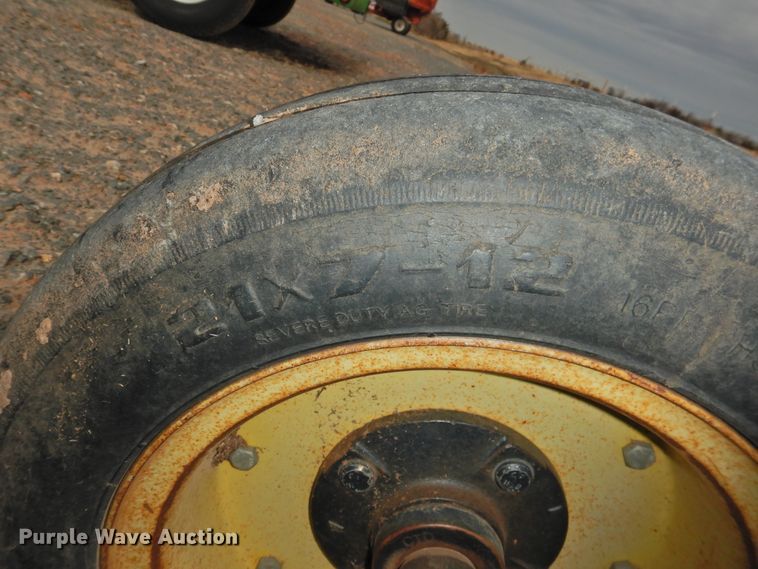 image for item DG1618 John Deere HX15  batwing rotary mower