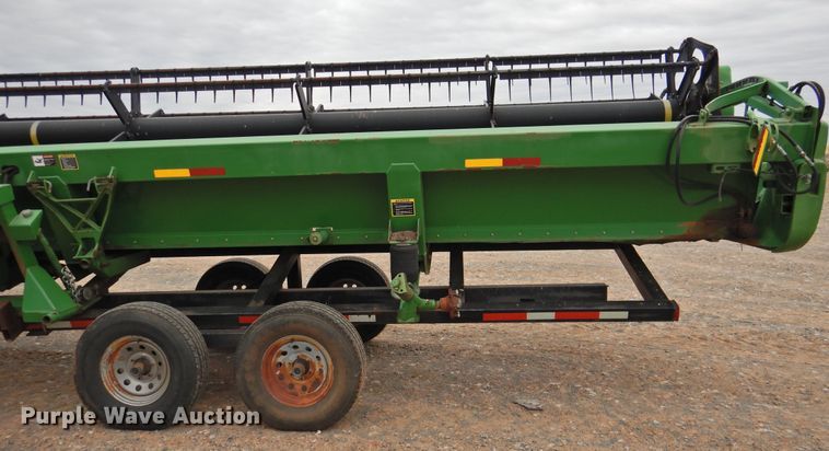 image for item DG1624 John Deere 936D  draper head