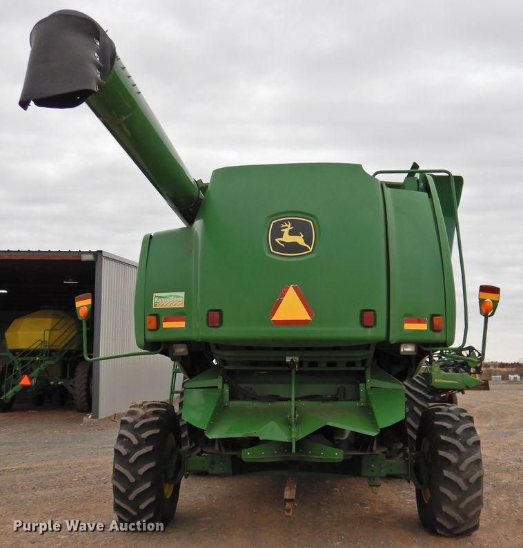 image for item DG1625 2003 John Deere 9750 STS  combine